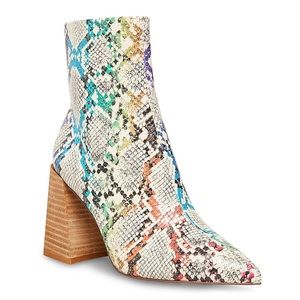 Steve Madden Snake print heeled ankle booties